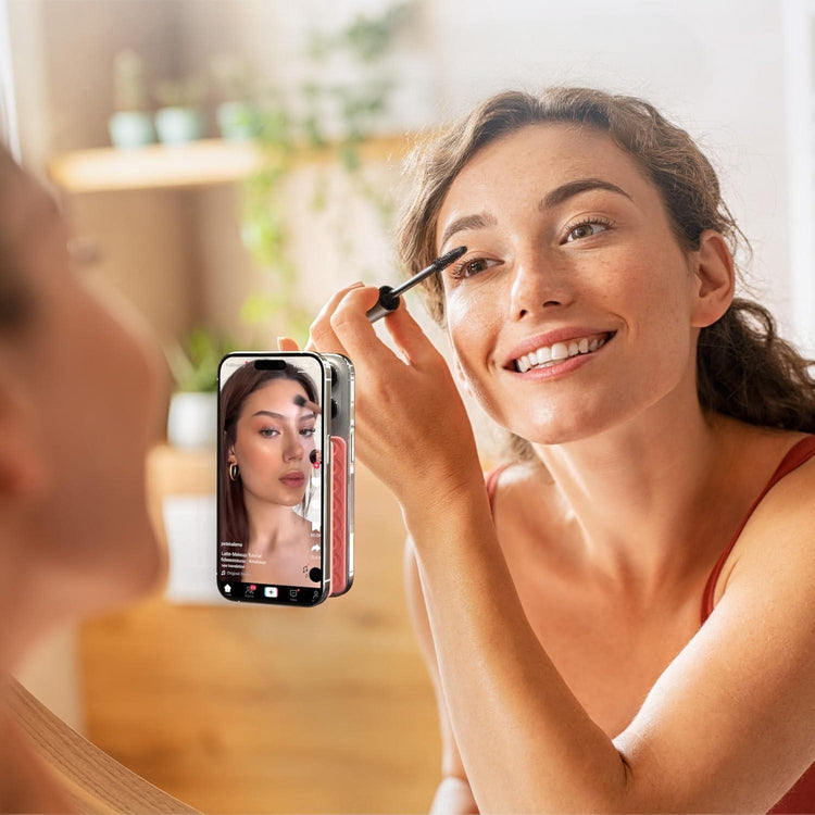 Ventouses ultra-adhérentes pour tous les smartphones, fixation double-face, maintien solide sur toutes les surfaces lisses, idéal pour la cuisine, la salle de bain, la voiture et les loisirs mains libres. Livraison prioritaire offerte !
