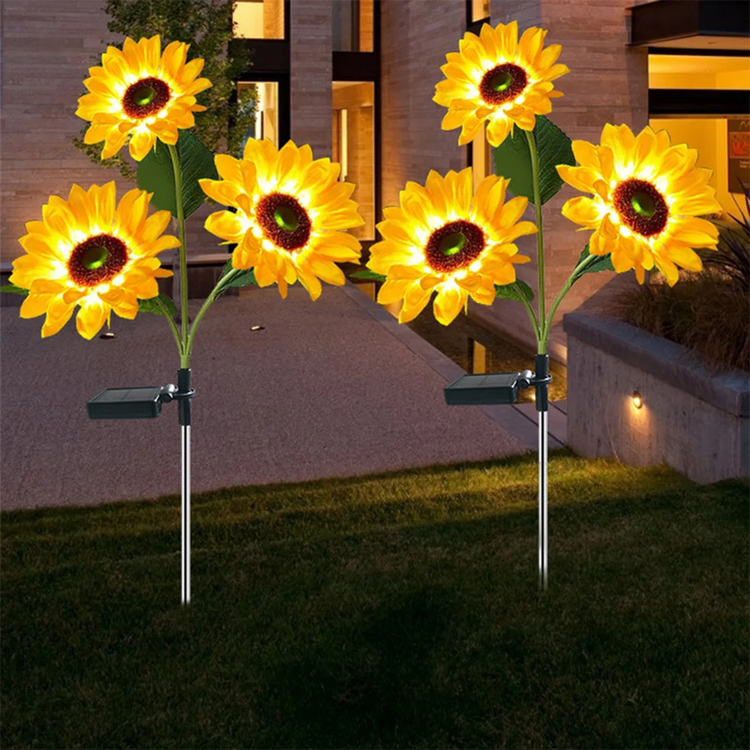 Magnifiques lampes solaires tournesols pour jardin, charme naturel et lumineux, matériaux étanches IP65, activation automatique, parfaites pour décorer jardins et terrasses. La livraison prioritaire est offerte !