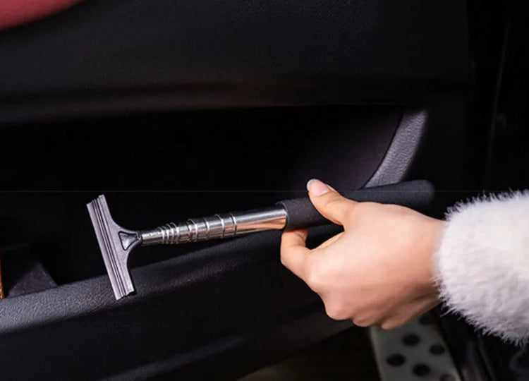 Ingénieuse raclette télescopique anti-pluie pour rétroviseur – Visibilité instantanée, sans traces, manche extensible jusqu'à 98 cm, 5 couleurs disponibles. La livraison prioritaire est offerte !