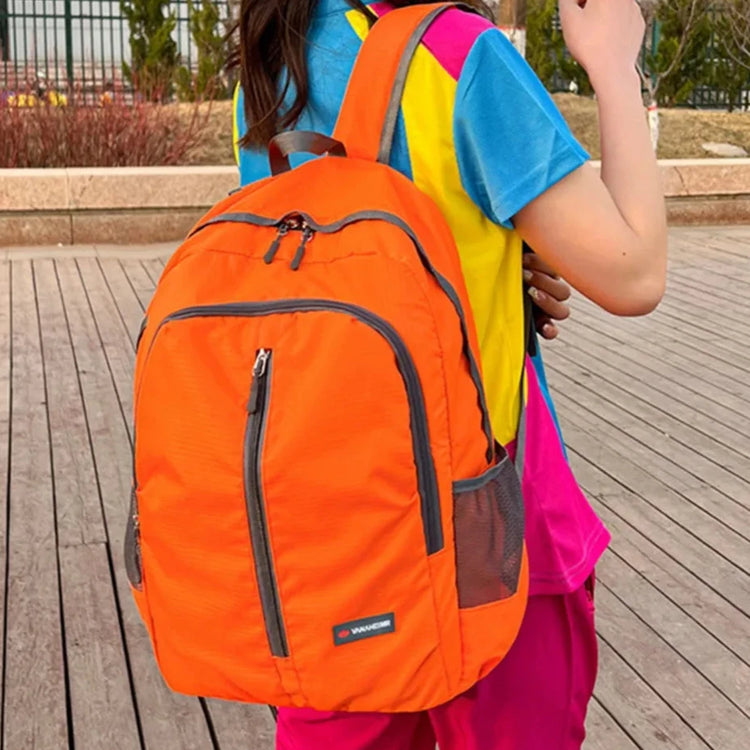 Superbe sac à dos en nylon • Grand format 48 x 33 x 15 cm • 5 couleurs disponibles • Imperméable • Compatible avec ordinateur portable et tablette • Travail, voyages, vacances, loisirs, sports, week-ends, etc. La livraison prioritaire est offerte !