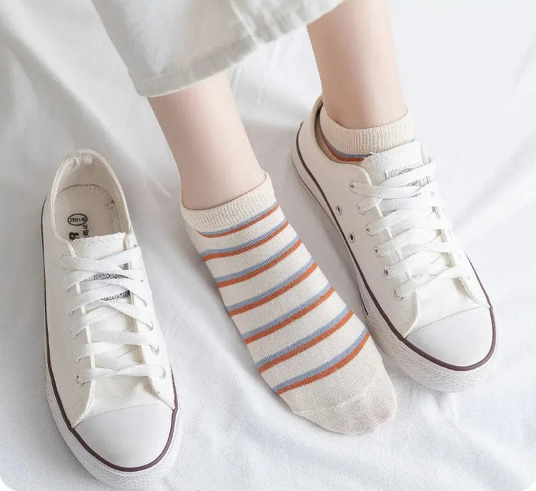 Superbes chaussettes pour femme, à rayures et à carreaux, confortables, douces, respirantes et extensibles, taille unique. Idéales pour le printemps et l'été ! Lot de 6. La livraison prioritaire est offerte !