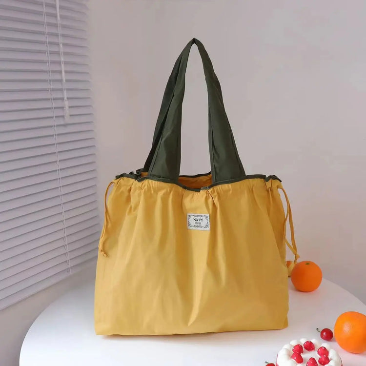 Grand sac shopping pliable et réutilisable en tissu léger – Cabas bicolore à anses longues pour courses, sport, yoga, week-end ou travail – Fermeture par cordon coulissant. La livraison prioritaire est offerte !
