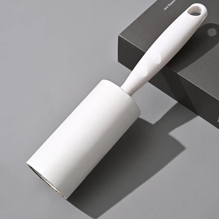 Rouleau adhésif déchirable – Élimine les poils d’animaux, la poussière et les peluches sur vêtements, tapis et tissus – recharges remplaçables. Livraison prioritaire offerte !