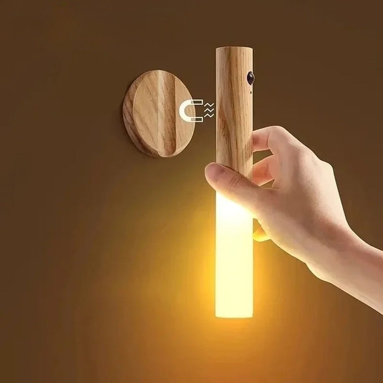 Ingénieuse veilleuse magnétique rechargeable avec détecteur de mouvement - Installation sans perçage - Lumière LED douce et apaisante - Design élégant, amovible et polyvalent. La livraison prioritaire est offerte !