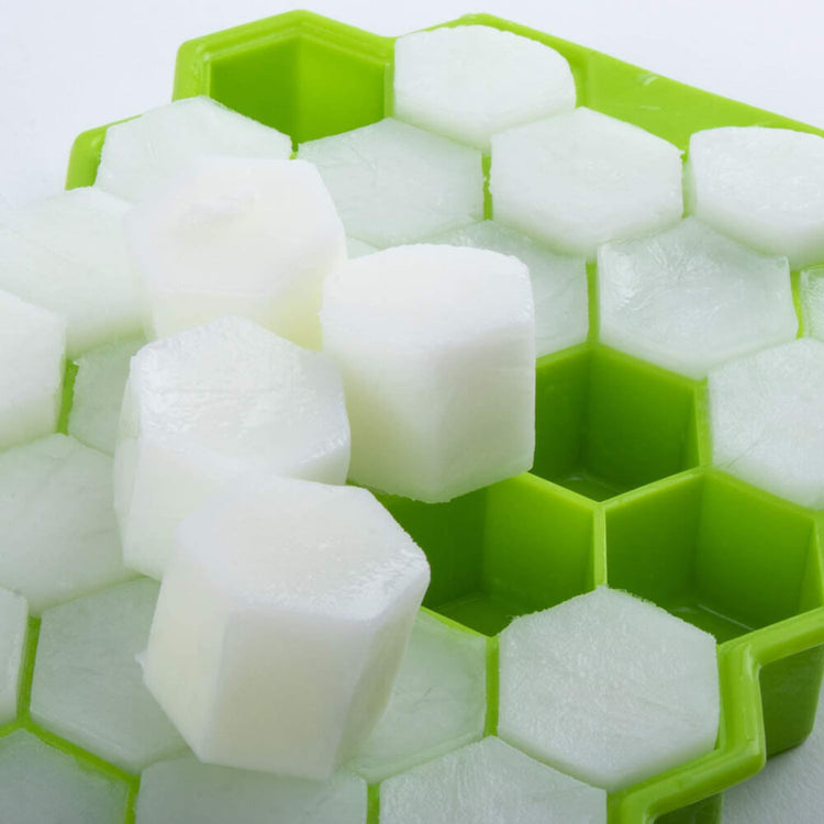 Bac à glaçons créatifs en silicone ultra souple de qualité alimentaire, avec couvercle, empilable et sans BPA. La livraison prioritaire est offerte!