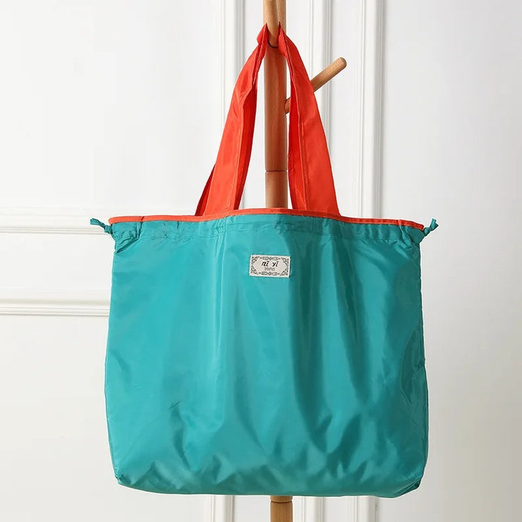 Grand sac shopping pliable et réutilisable en tissu léger – Cabas bicolore à anses longues pour courses, sport, yoga, week-end ou travail – Fermeture par cordon coulissant. La livraison prioritaire est offerte !