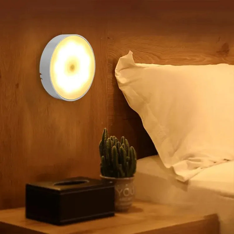 Veilleuse magique à capteur de mouvements, lampe sans fil automatique, pour couloir, cuisine, escalier, chambres, éclairage d'armoire, lumière de nuit. Charge très longue durée. La livraison est offerte!